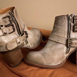 Freebird by Steven Bolo sz 8 These boots are currently $295 +tax. Gently worn.